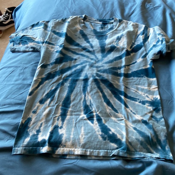 to small on me - Picture 1 of 2